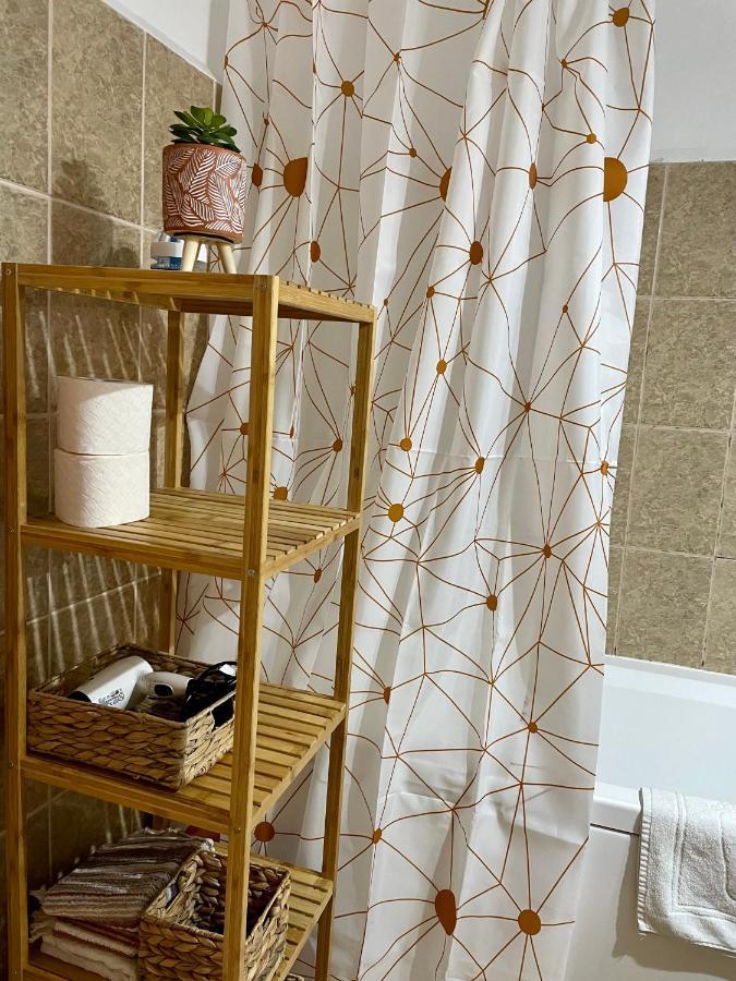 Cozy And Clean Apartment, Near National Arena Букурещ Екстериор снимка